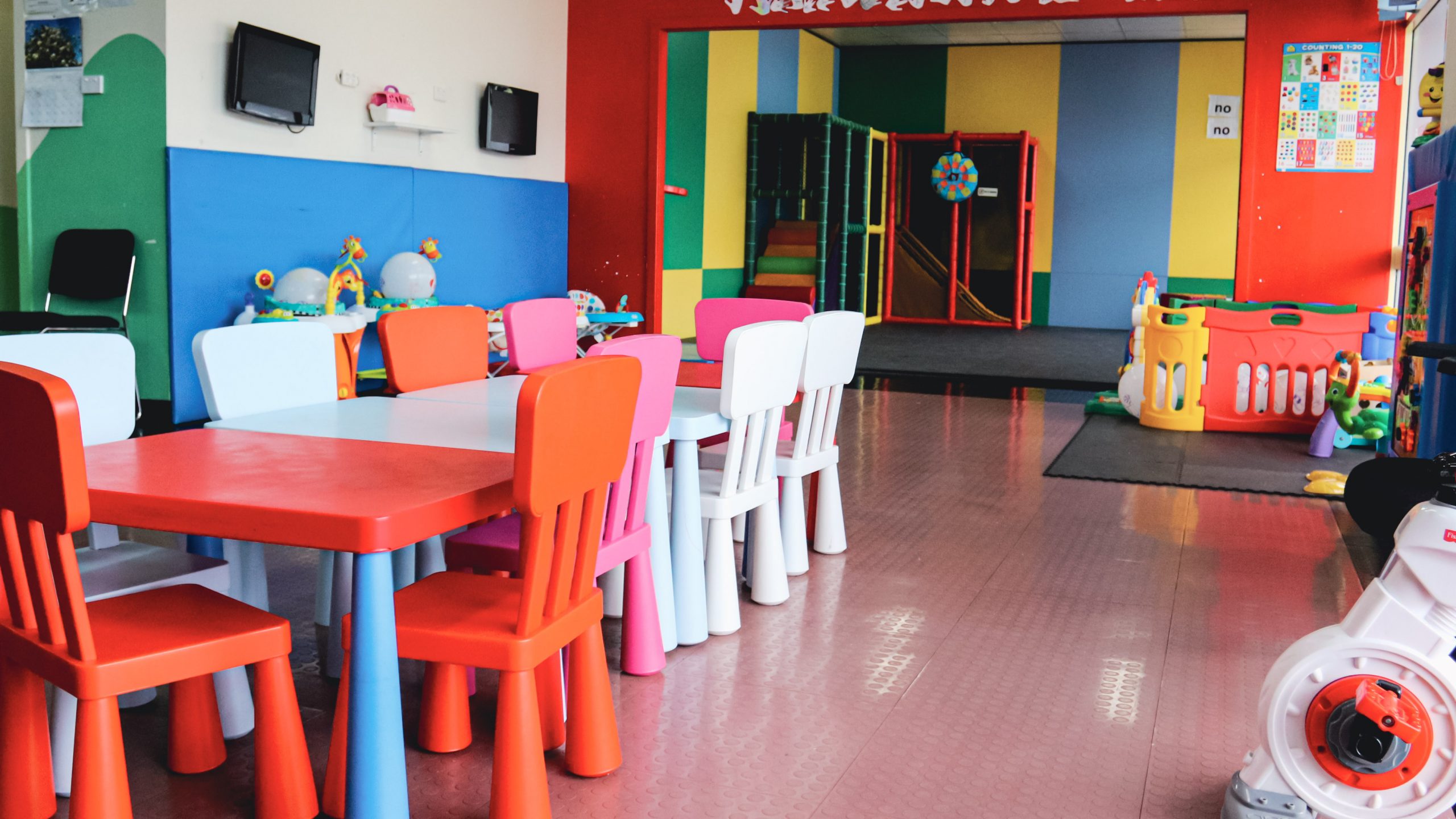 A picture of a creche at New Dimensions Health Club, providing a safe and stimulating environment for children while their parents/guardians exercise.
